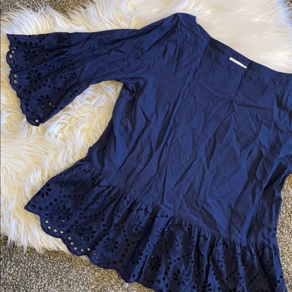 Three quarter sleeve eyelet LOFT top